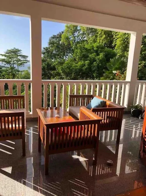 Hilltop South - Villa Bougainville Takamaka