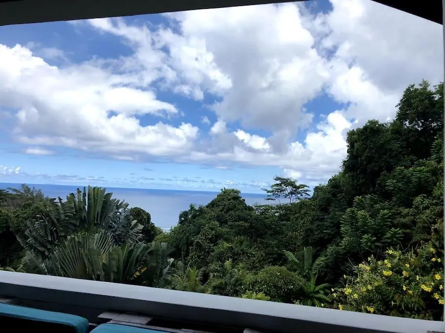 Hilltop South - Villa Bougainville Takamaka Seychelles